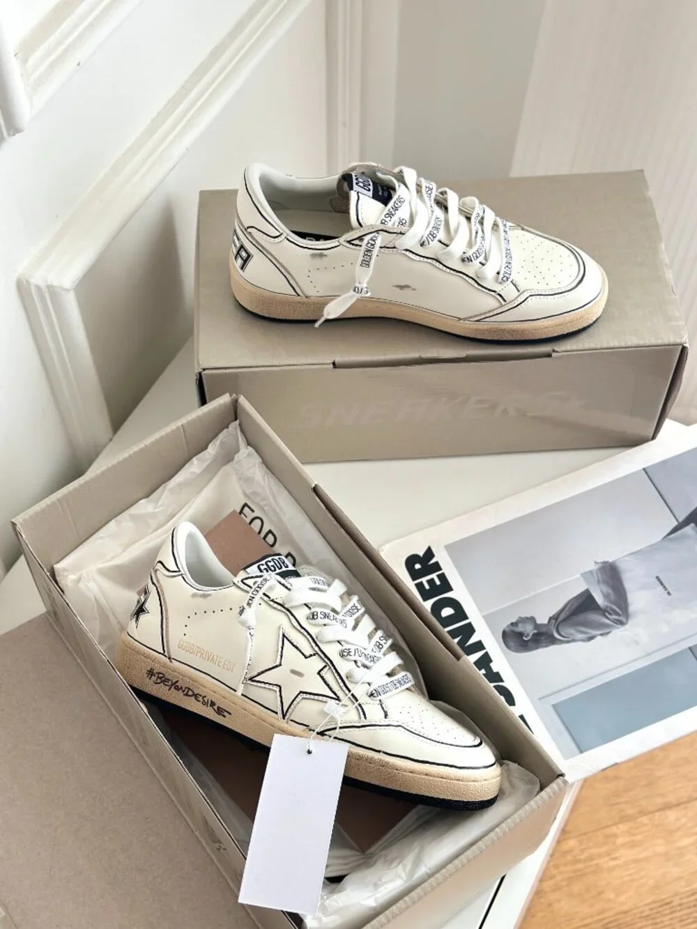 Golden Goose White and Black Women's Sneakers - Picture 4 of 9